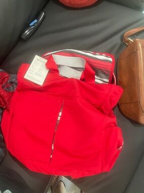 NEW Maclaren Field Bag Diaper Bag - Scarlet Red Stripe